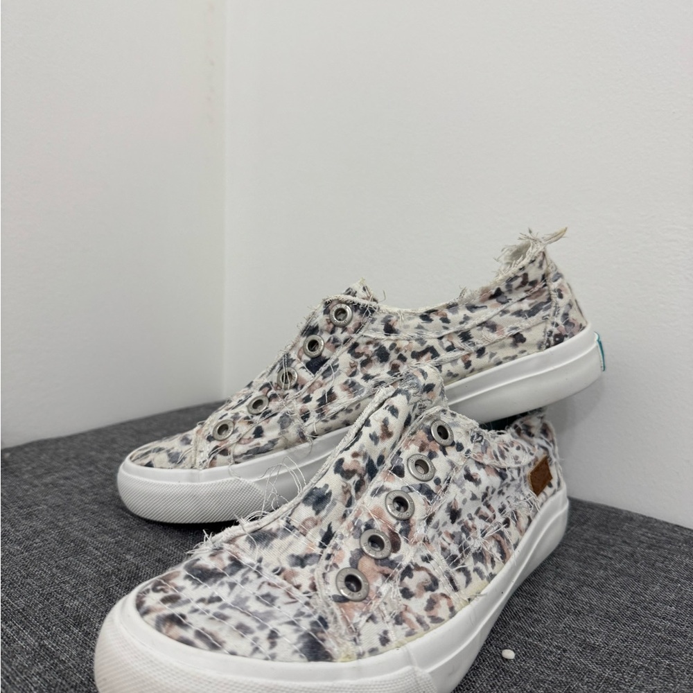 Blowfish Malibu Leopard Print Women's Sneakers - Size 8 - Like New